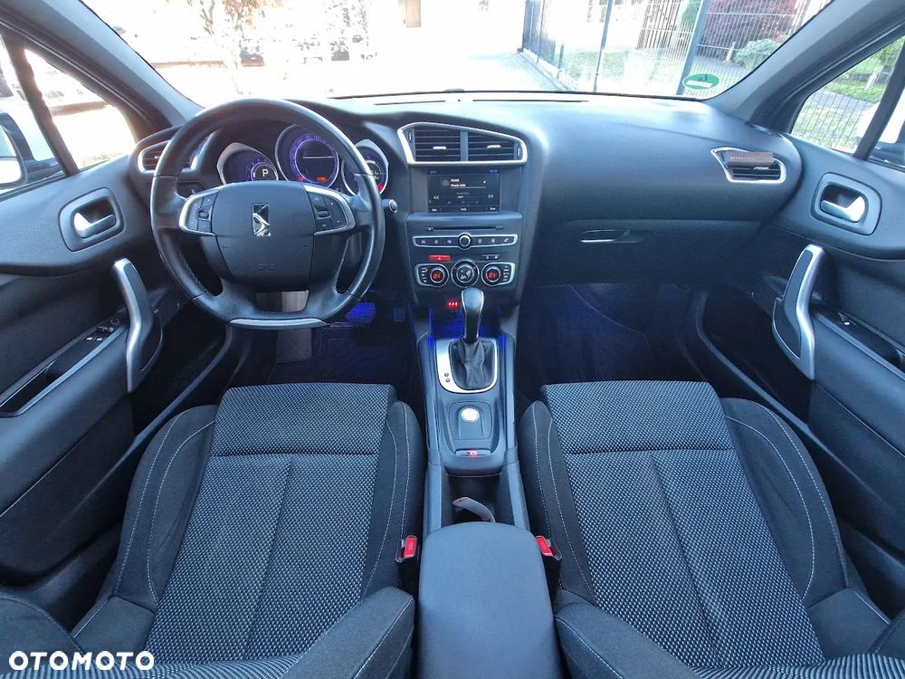 DS Automobiles DS 4 - 6