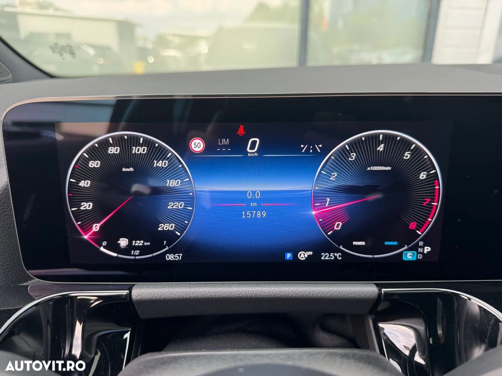 Mercedes-Benz GLA 220 4MATIC 8G-DCT AMG Line Advanced Plus - 37