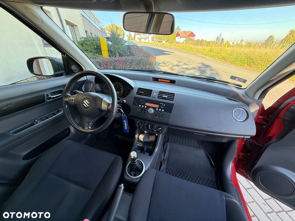 Suzuki Swift - 16