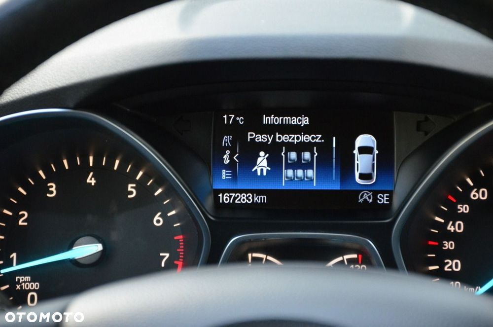 Ford Kuga - 36