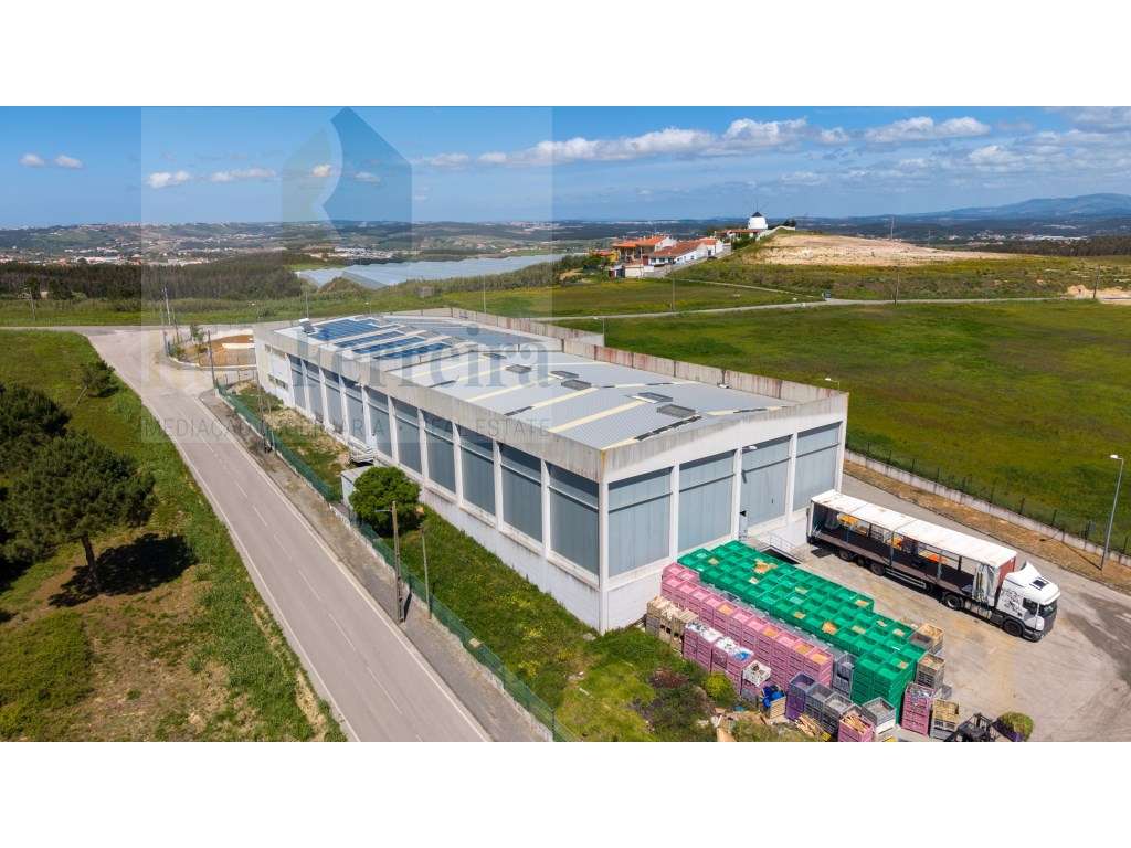 Armazém industrial e terreno rústico, A-dos Cunhados, Torres Vedras - Grande imagem: 4/24