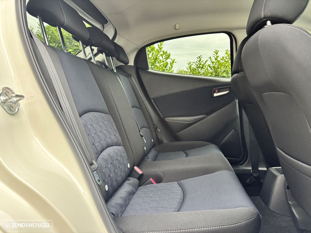 Mazda 2 1.5 Sky.Evolve Navi - 20