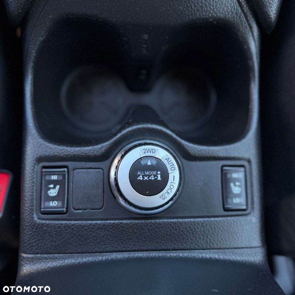 Nissan X-Trail - 37