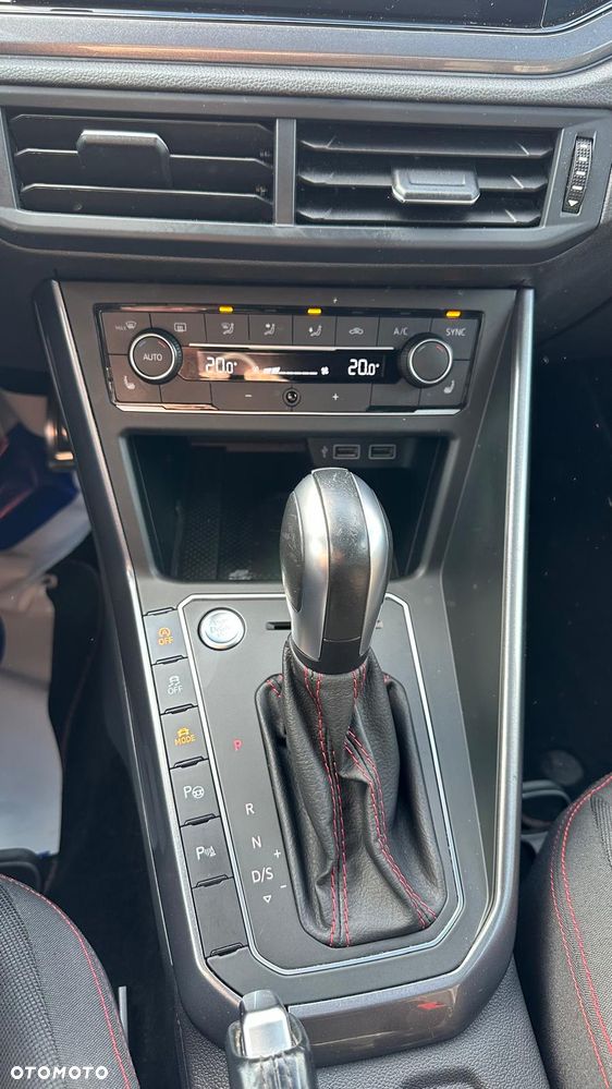 Volkswagen Polo 2.0 TSI OPF DSG GTI - 15