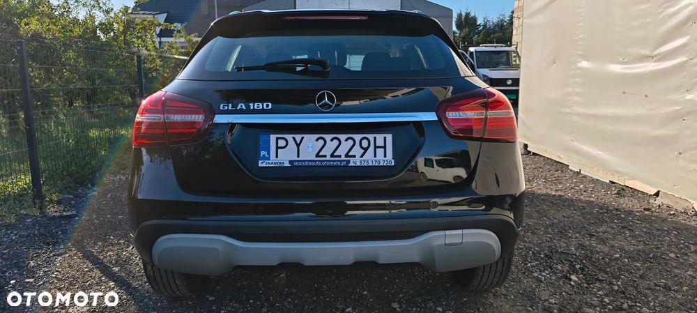 Mercedes-Benz GLA 180 (CDI) d 7G-DCT - 4