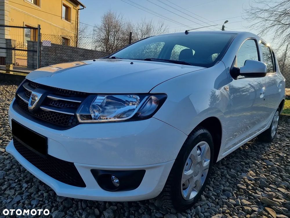 Dacia Sandero 1.2 16V 75 Laureate - 2