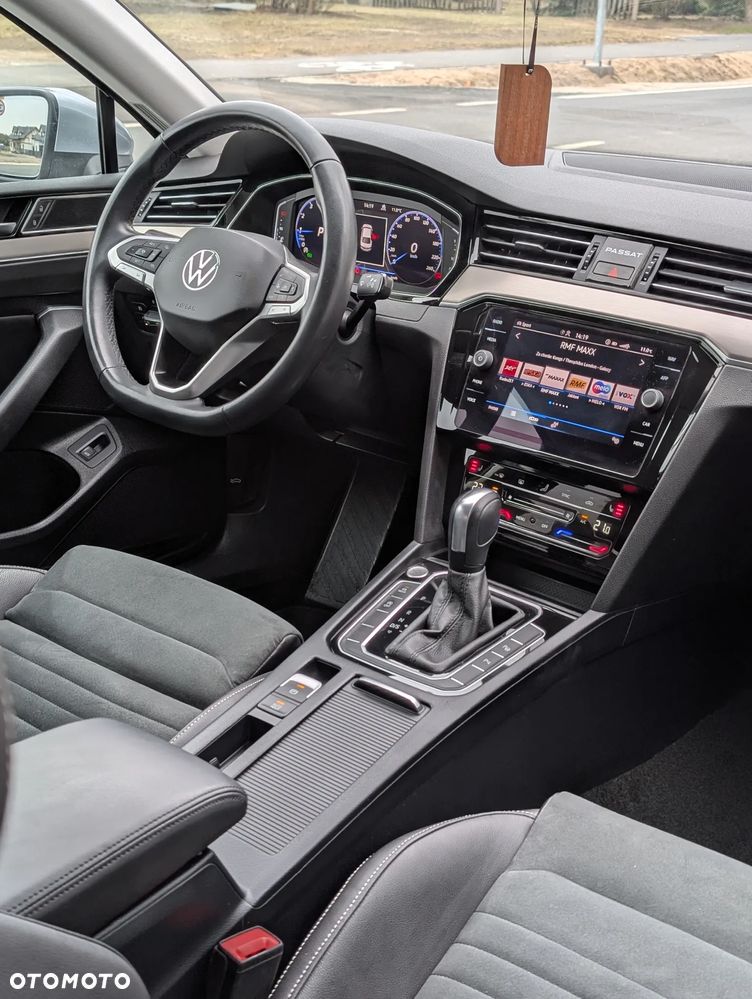 Volkswagen Passat 1.5 TSI EVO Elegance DSG - 6