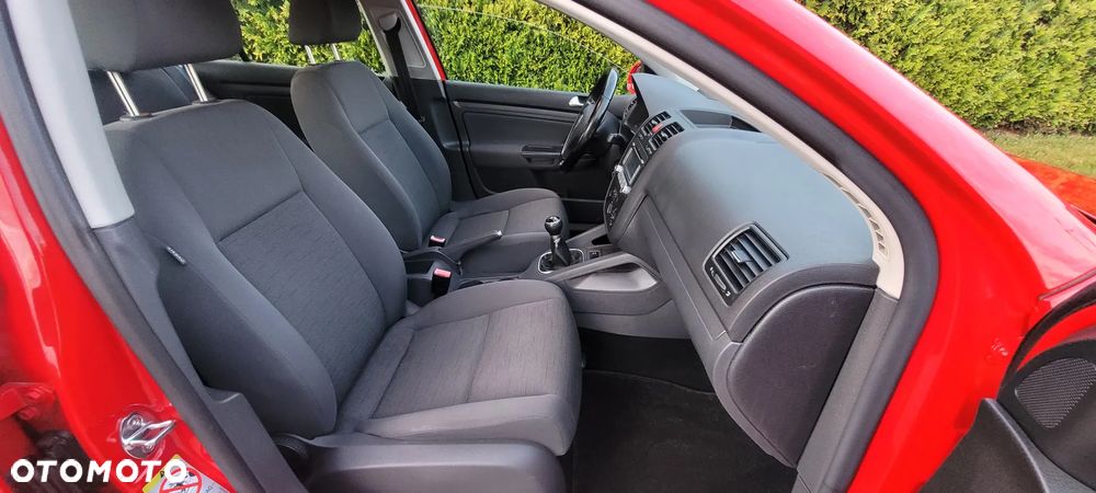 Volkswagen Golf - 14
