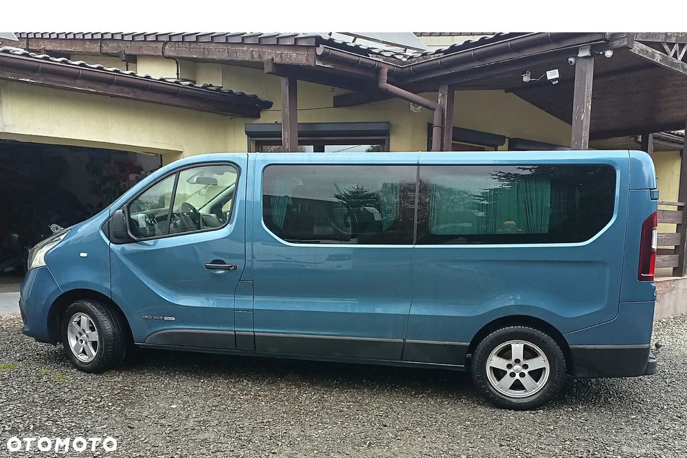 Renault Trafic - 2