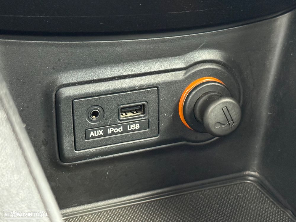Kia Venga 1.4 CRDi LX ISG - 23