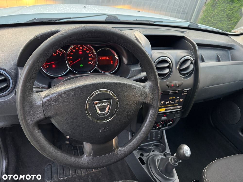 Dacia Duster dCi 110 FAP 4x2 Urban Explorer - 6