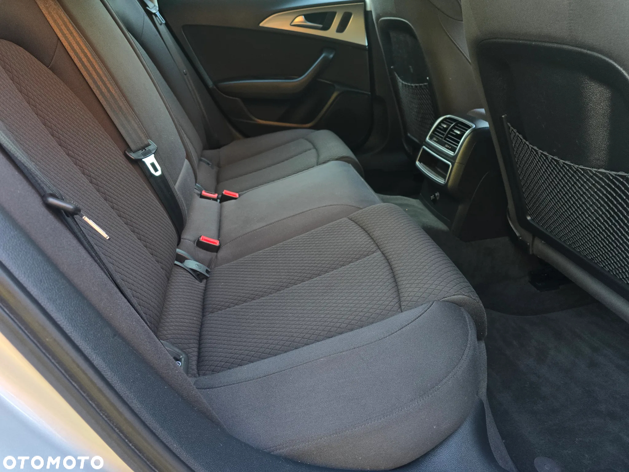 Audi A6 Avant 2.0 TDI DPF sport selection - 26