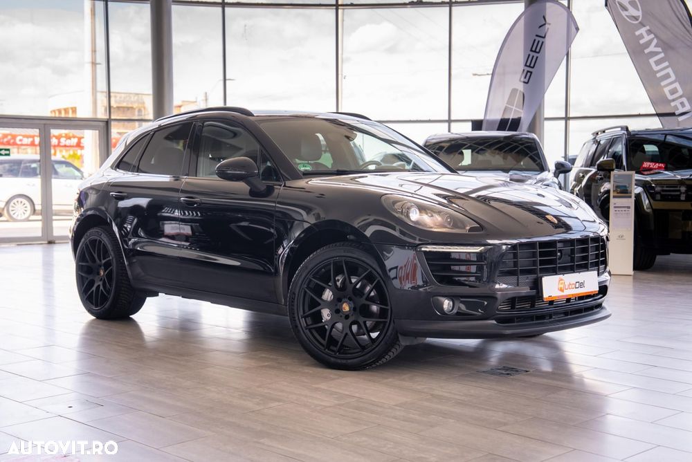 Porsche Macan - 2