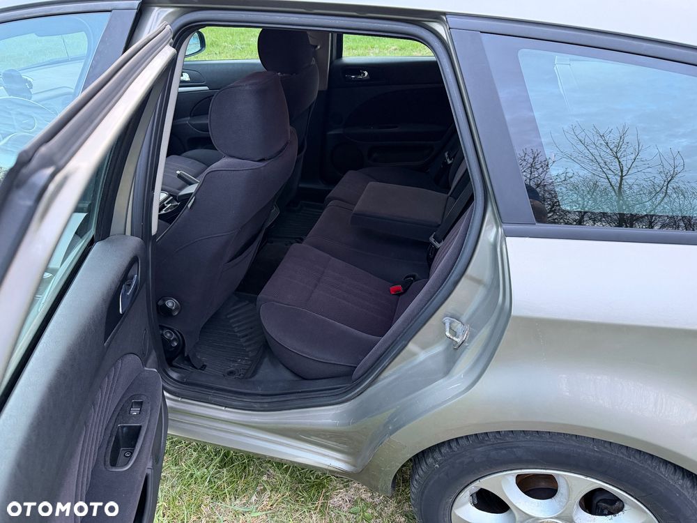 Alfa Romeo 159 1.9JTDM Impression - 9