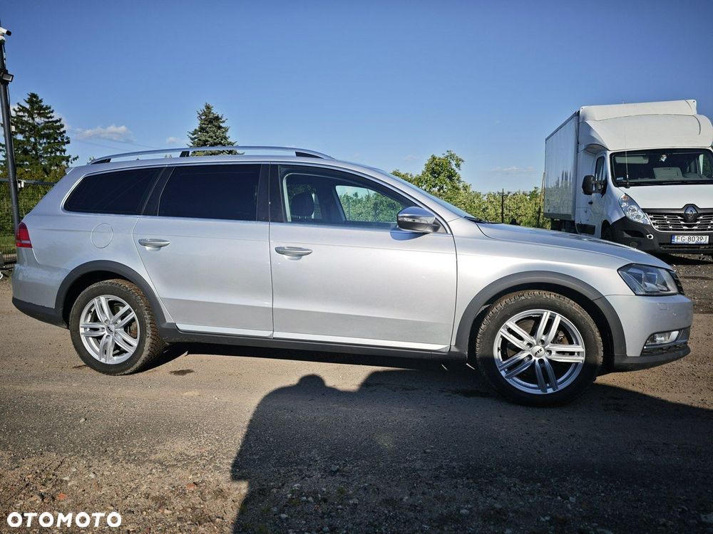 Volkswagen Passat Alltrack 2.0 TSI 4Mot DSG - 9