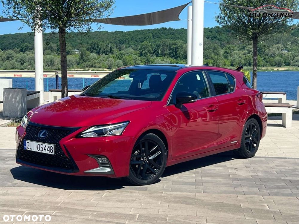 Lexus CT - 3