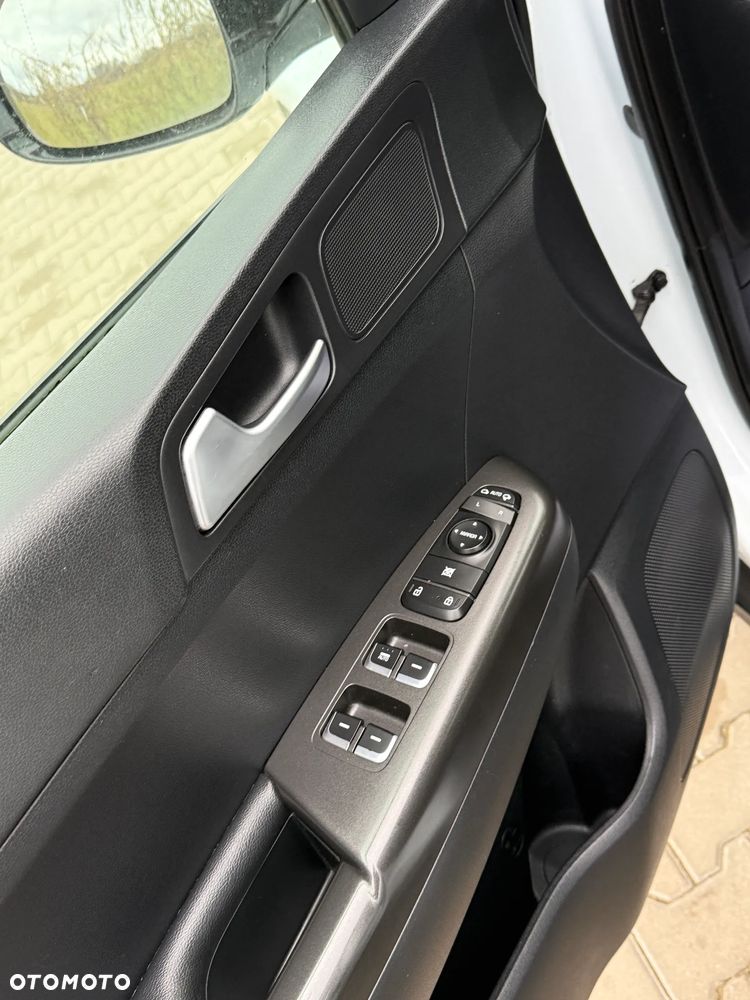 Kia Sportage 1.7 CRDI 2WD ISG Dream-Team Edition - 28