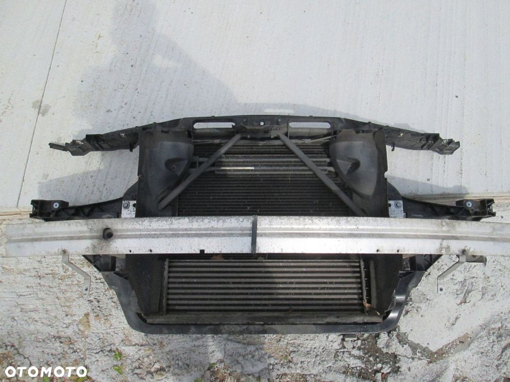 BMW X3 E83 PAS PRZEDNI BELKA CHŁODNICE 2.0D M47N2 - 3