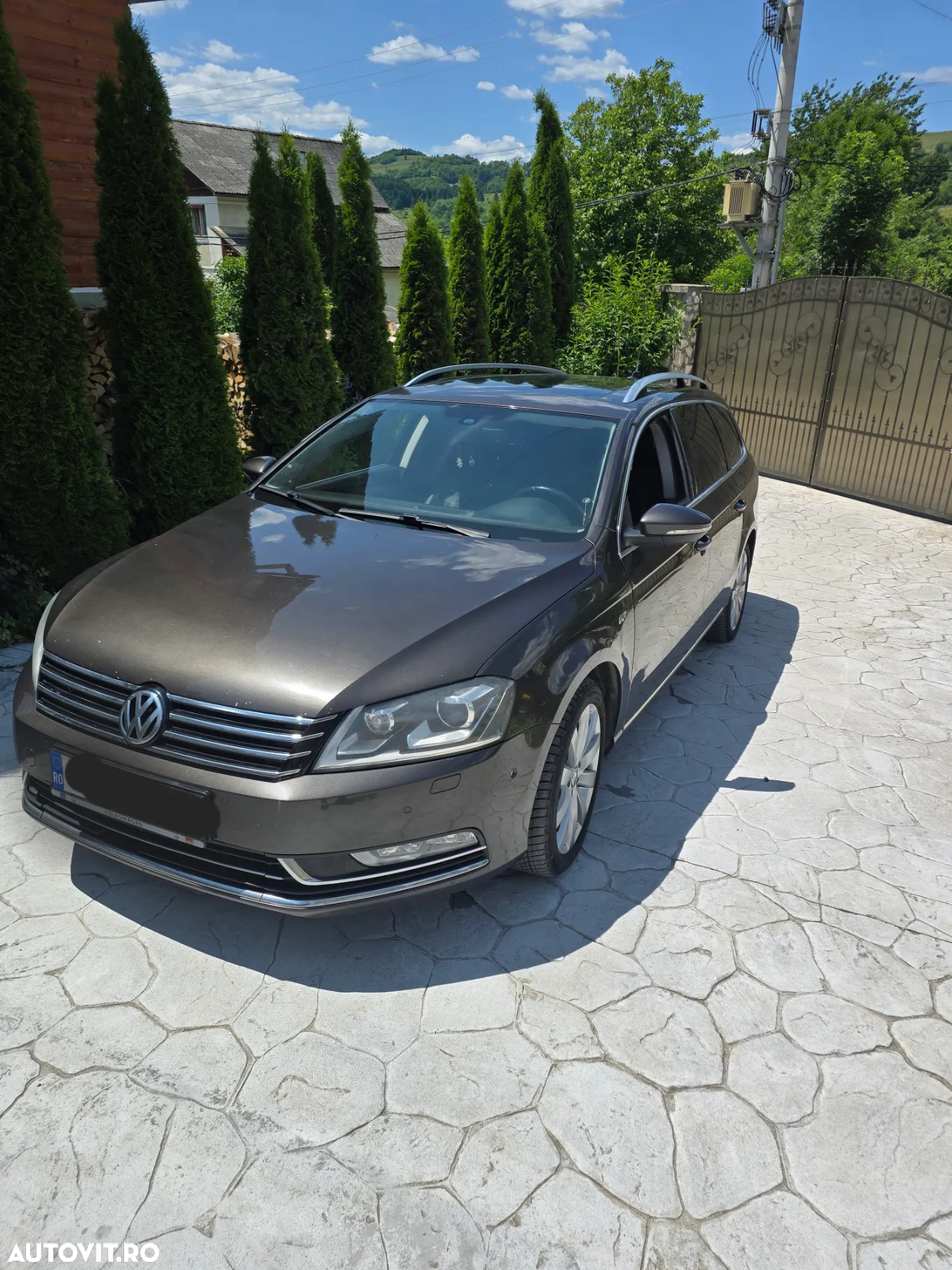 Volkswagen Passat 2.0 TDI BlueMotion Tehnology 4Motion DSG Highline - 2