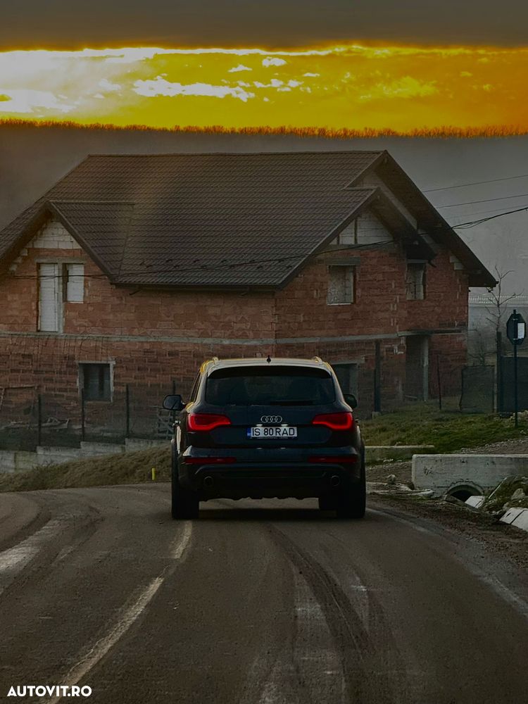 Audi Q7 - 11