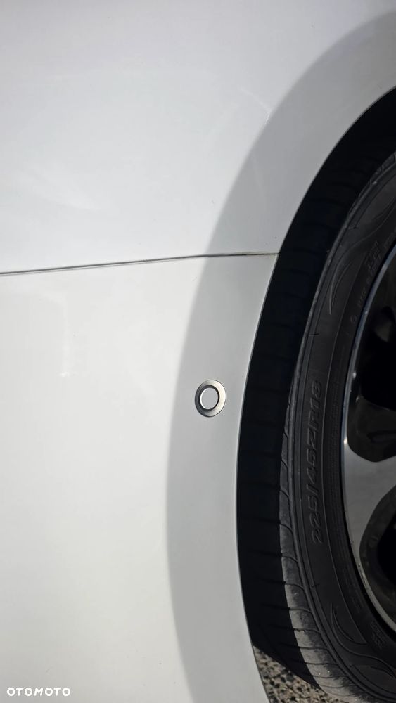 Kia Carens 1.7 CRDi Spirit - 9