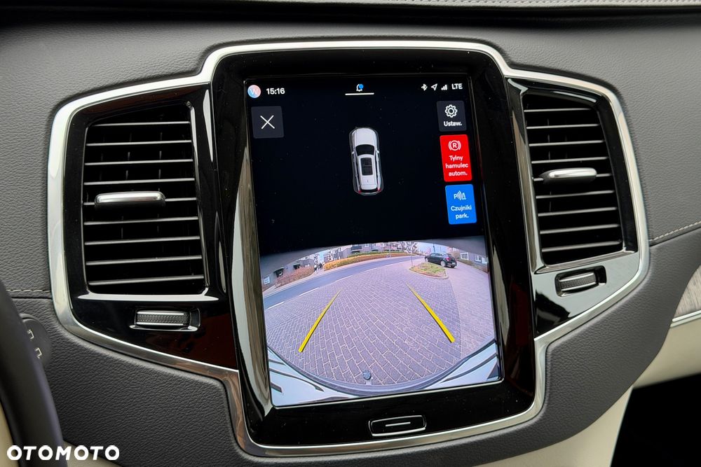 Volvo XC 90 B5 D AWD Plus Bright - 17