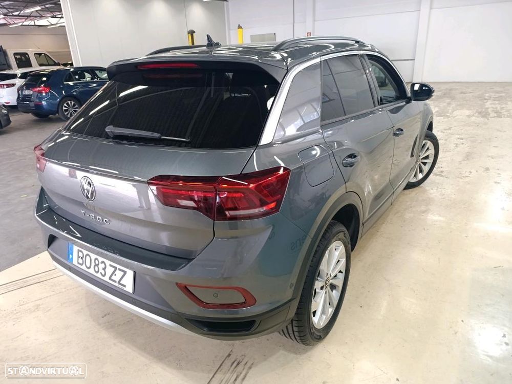 VW T-Roc 1.0 TSI Urban - 4