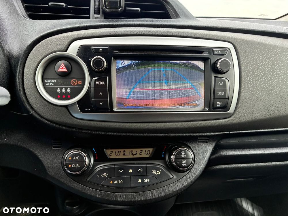 Toyota Yaris 1.33 Luna - 5