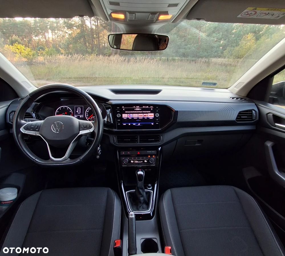 Volkswagen T-Cross - 15