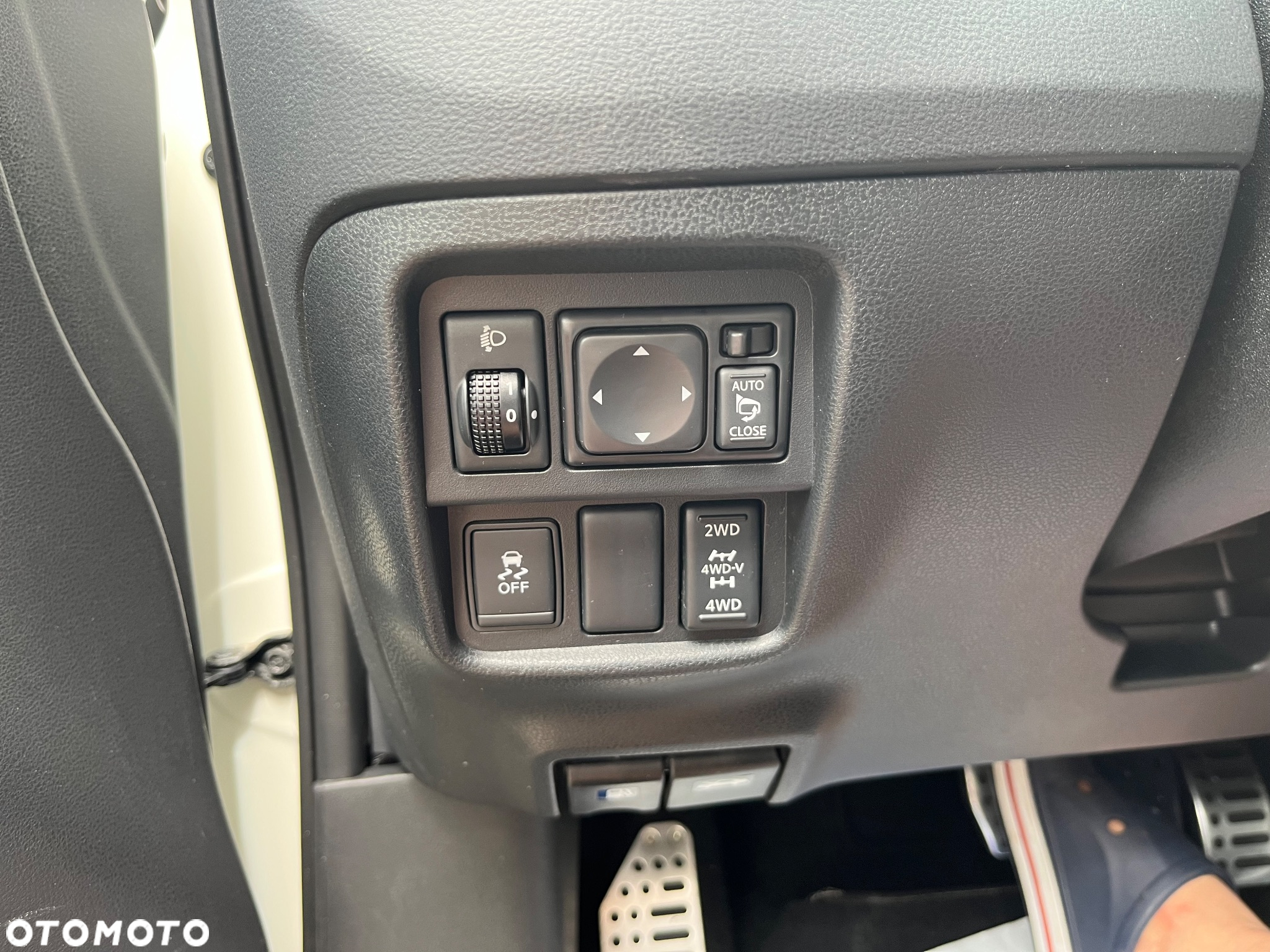 Nissan Juke 1.6 DIG-T ALL-MODE 4x4i CVT Tekna - 31