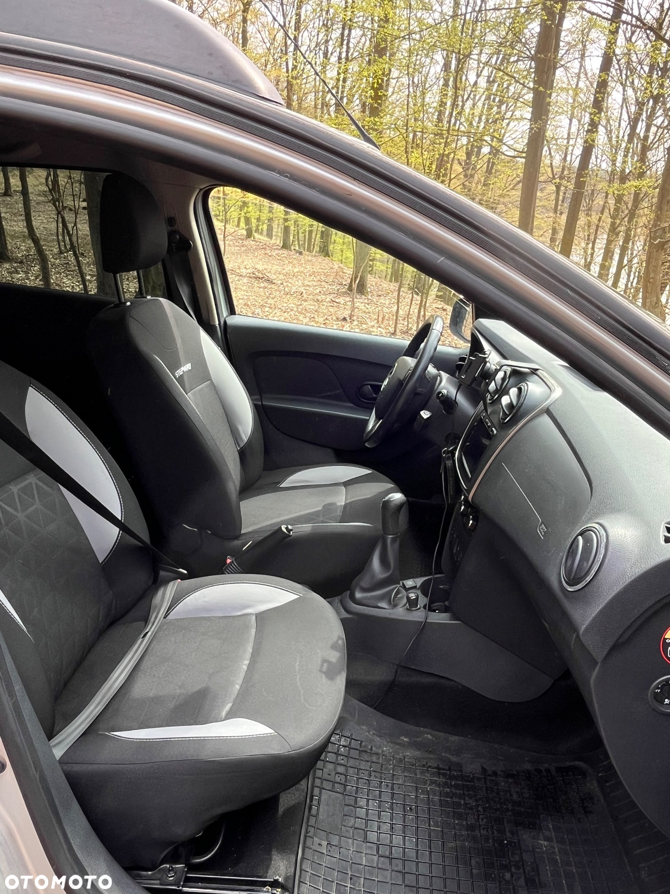 Dacia Sandero - 3