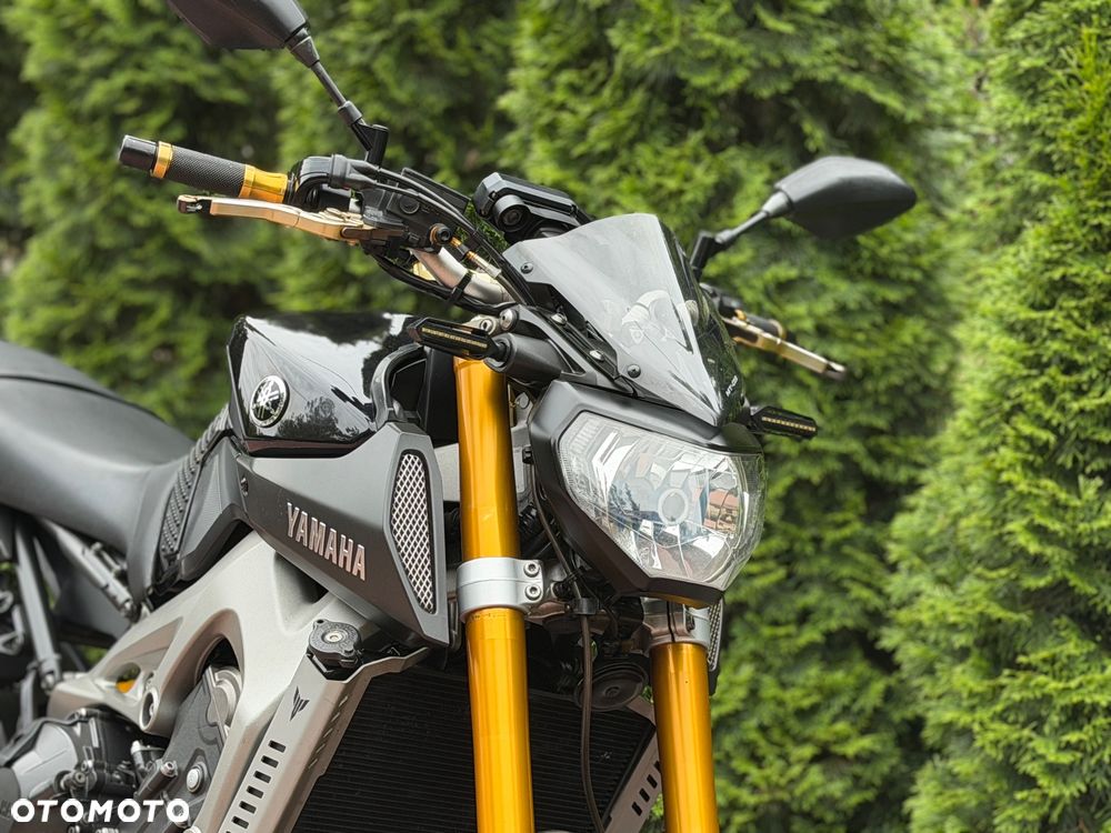 Yamaha MT - 11