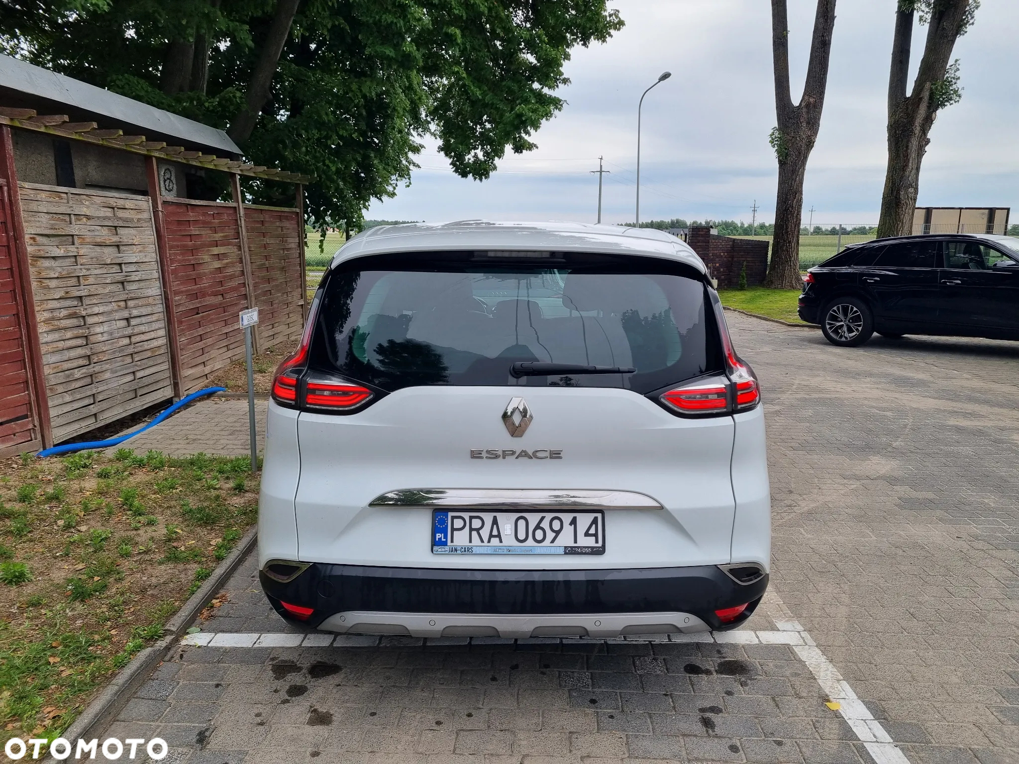 Renault Espace 1.6 dCi Energy Initiale Paris EDC 7os - 5