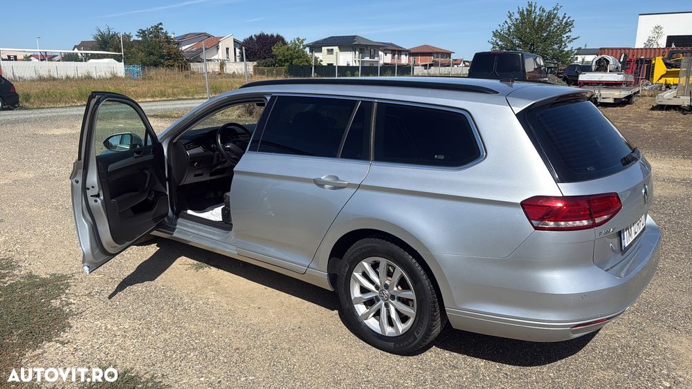 Volkswagen Passat 2.0 TDI DSG Comfortline - 7