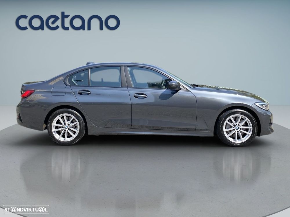 BMW 330 e Auto - 19