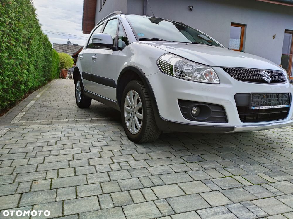Suzuki SX4 1.6 Comfort 4WD - 13