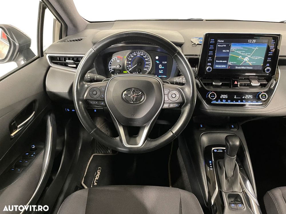 Toyota Corolla - 7
