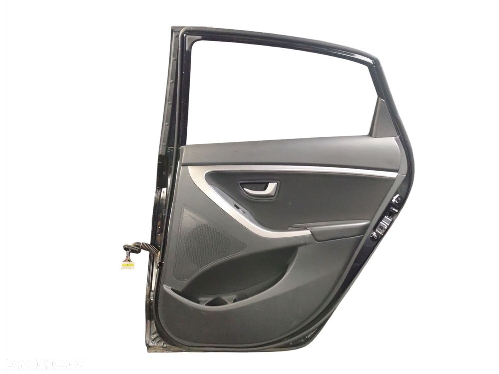 DRZWI PRAWY TYŁ HYUNDAI I30 II (2011-2014) HB KOD LAKIERU PAE - 6