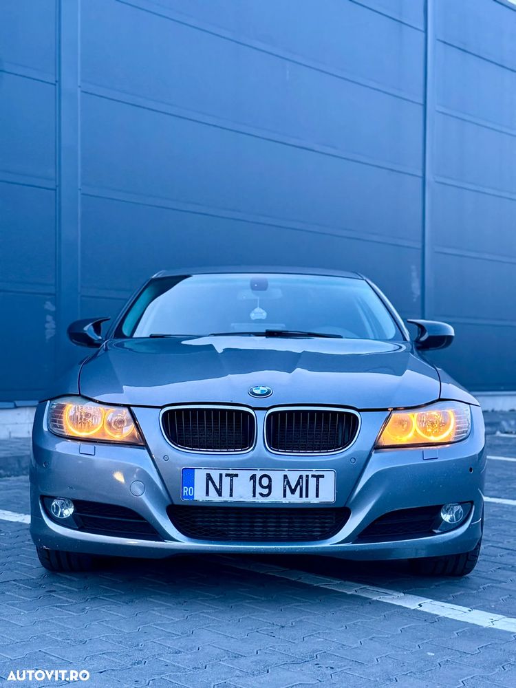 BMW Seria 3 320d - 20