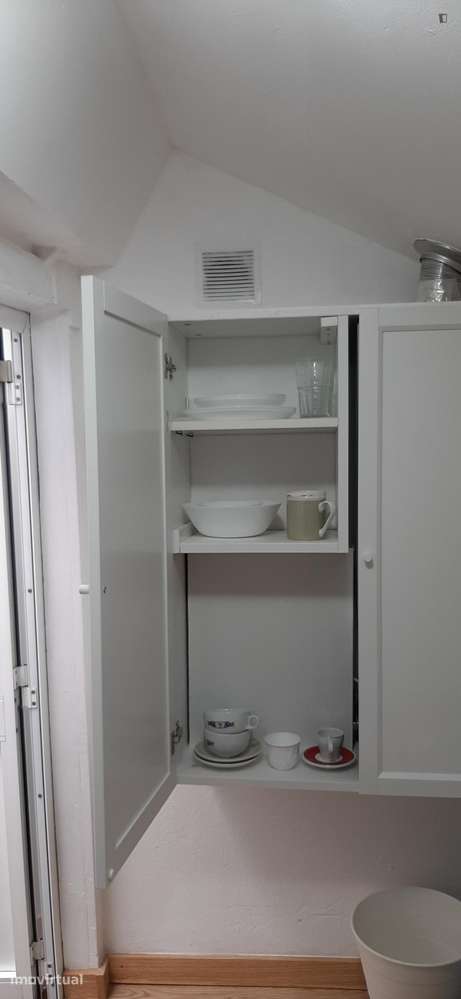 Quarto - localizado em Cedofeita Porto - Grande imagem: 5/16