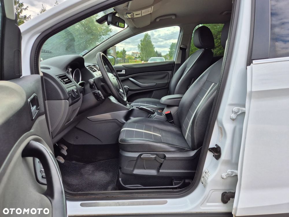 Ford Kuga 2.0 TDCi 2x4 Trend - 5