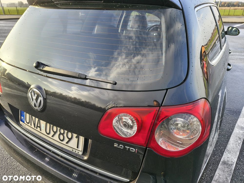 Volkswagen Passat Variant 2.0 TDI DPF Highline - 19