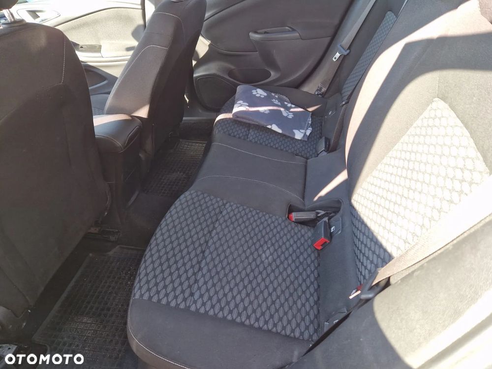 Opel Astra V 1.4 T Enjoy - 9