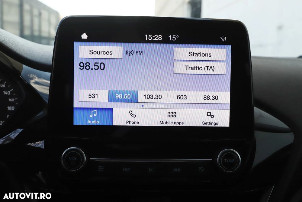 Ford Fiesta 1.0 EcoBoost Powershift SYNC Edition - 12