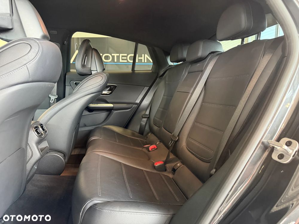 Mercedes-Benz GLC 200 mHEV 4-Matic AMG Line - 21