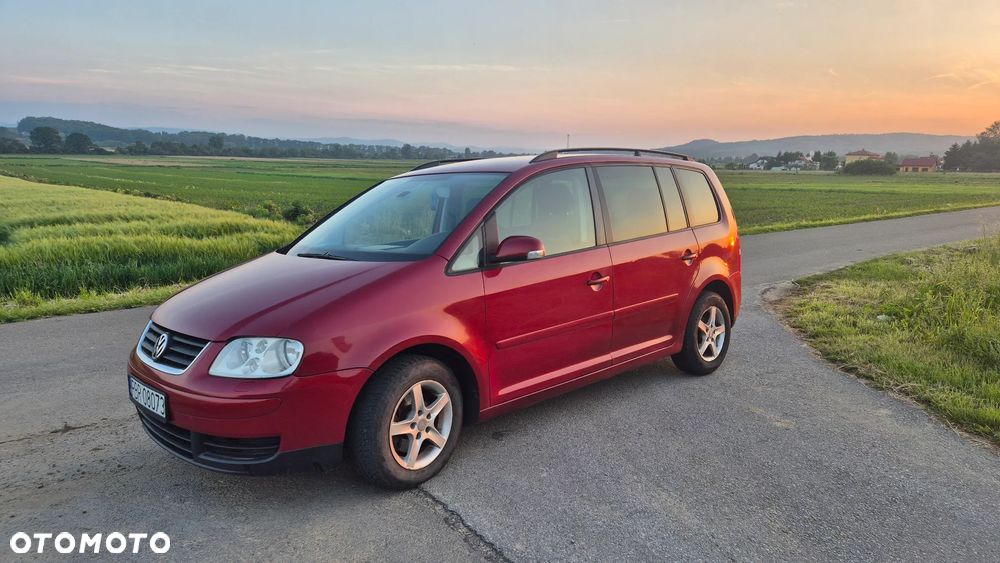 Volkswagen Touran 1.9 TDI Welcome - 1