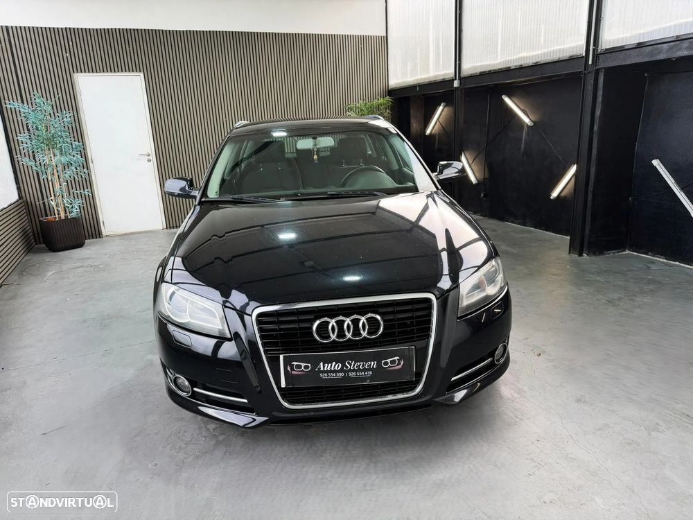 Audi A3 Sportback 2.0 TDI Ambition - 2