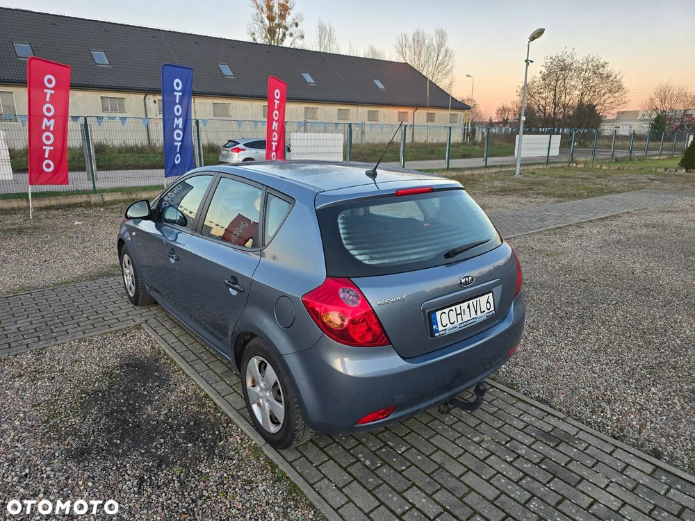 Kia Ceed 1.4 CVVT LX - 9