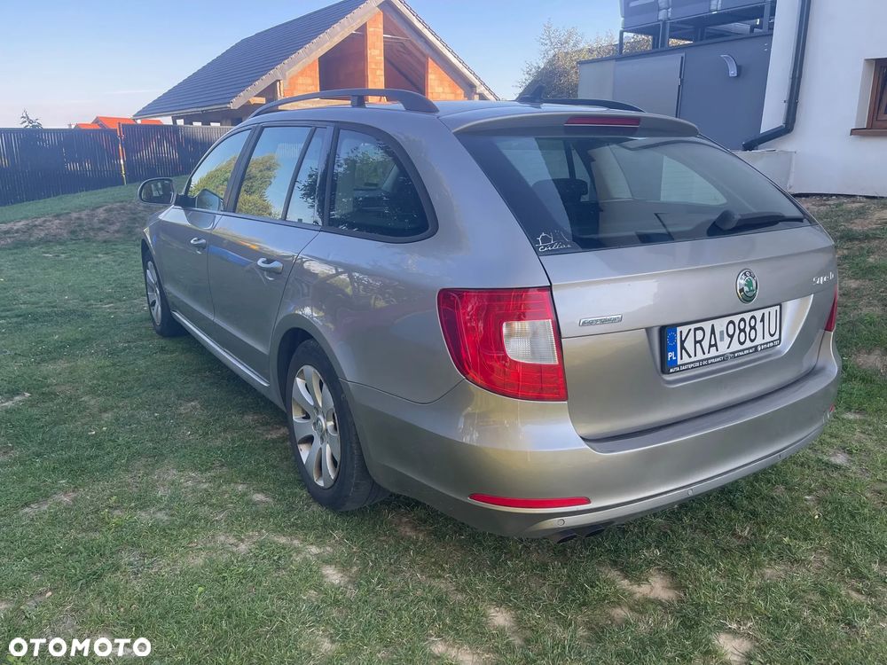 Skoda Superb 1.6 TDI Active Greenline - 5