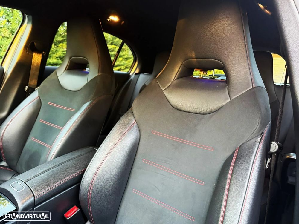 Mercedes-Benz A 180 d 7G-DCT AMG Line - 17